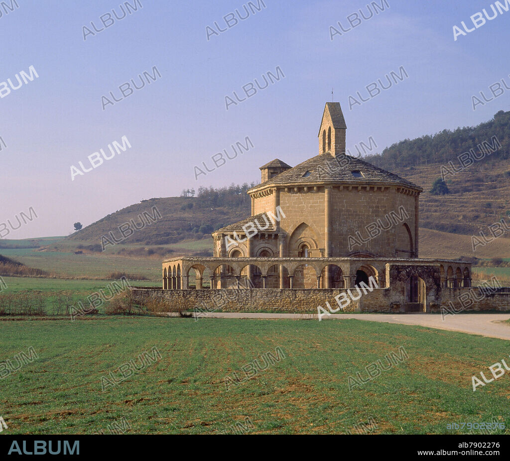 IGLESIA DE PLANTA POLIGONAL - ROMANICO - SIGLO XII - ORDEN DEL TEMPLE.