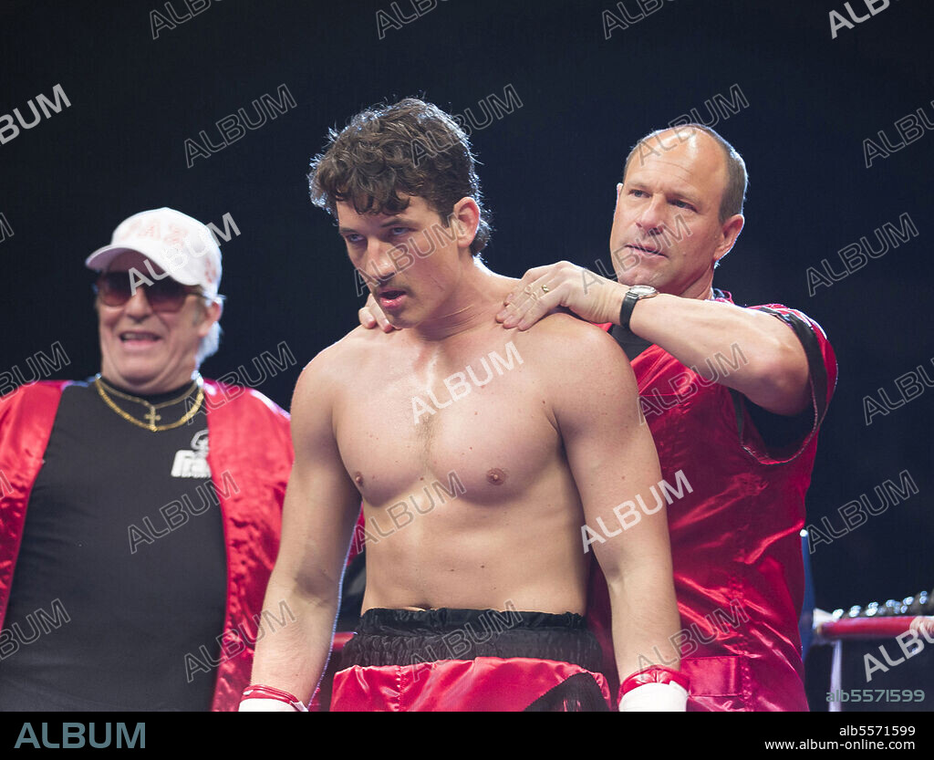 AARON ECKHART et MILES TELLER dans K.O. - BLEED FOR THIS, 2016 (BLEED FOR THIS), réalisé par BEN YOUNGER. Copyright Magna Entertainment / Sikelia Productions.