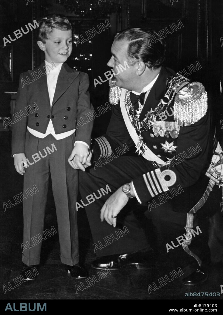 STOCKHOLM 19530323. Prins Carl Gustaf (t.v.) och prins Bertil i samband med kung Haakons besök i Stockholm.. Foto: Svenskt Fotoreportage / SCANPIX / Kod: 197 Swedish King Carl XVI Gustaf will be celebrating his 70th birthday on April 30, 2016.