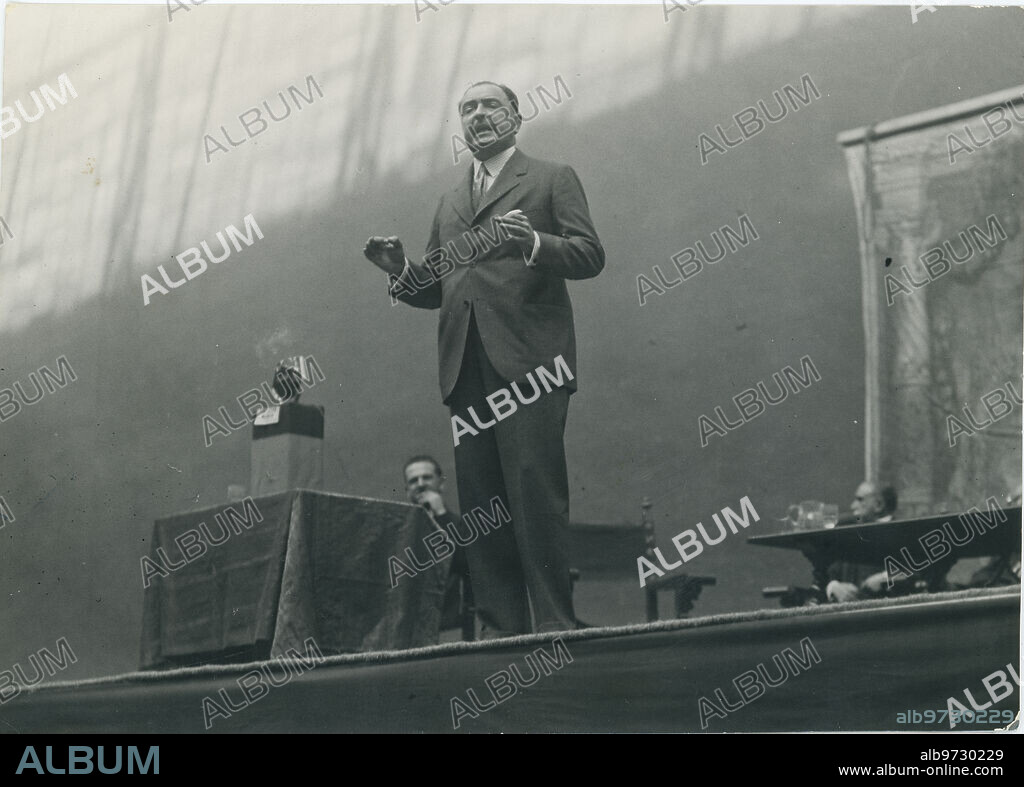 Seville, 11/16/1930. José Félix de Lequerica Erquiza during his speech at the monarchical affirmation rally at the Frontón Betis.