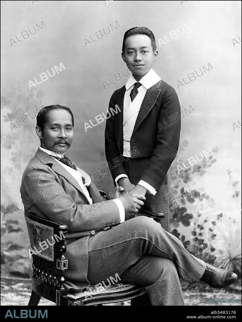 Phra Bat Somdet Phra Poramintharamaha Chulalongkorn Phra Chunla Chom Klao Chao Yu Hua, or Rama V (20 September 1853 – 23 October 1910) was the fifth monarch of Siam under the House of Chakri. He is considered one of the greatest kings of Siam. His reign was characterized by the modernization of Siam, immense government and social reforms, and territorial cessions to the British Empire and French Indochina. As Siam was threatened by Western expansionism, Chulalongkorn, through his policies and acts, managed to save Siam from being colonized. All his reforms were dedicated to Siam’s insurance of survival in the midst of Western colonialism, so that Chulalongkorn earned the epithet Phra Piya Maharat ( Great Beloved King). He is seen here with the Crown Prince, the future King Vajiravudh (1881-1925).