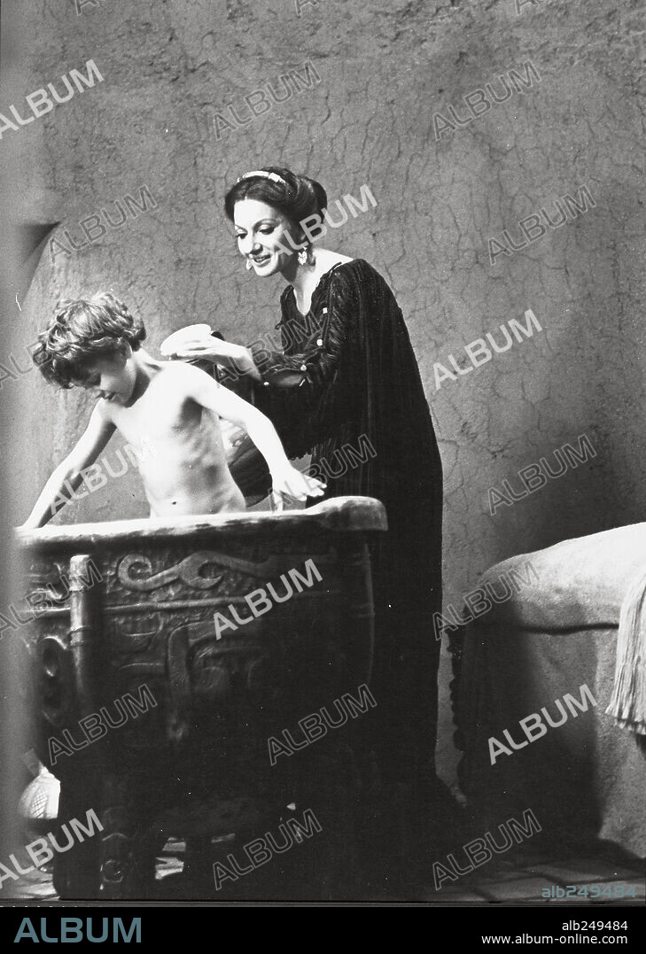 MARIA CALLAS in MEDEA, 1969, unter der Regie von PIER PAOLO PASOLINI. Copyright SAN MARCO.