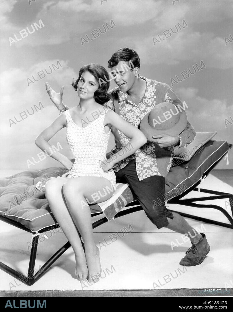 JIM HUTTON and PAULA PRENTISS in WHERE THE BOYS ARE, 1960, directed by HENRY LEVIN. Copyright M.G.M.