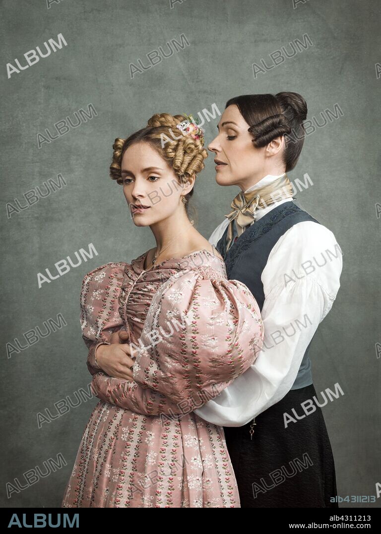 SOPHIE RUNDLE and SURANNE JONES in GENTLEMAN JACK, 2019, directed by SALLY WAINWRIGHT. Copyright BBC ONE.