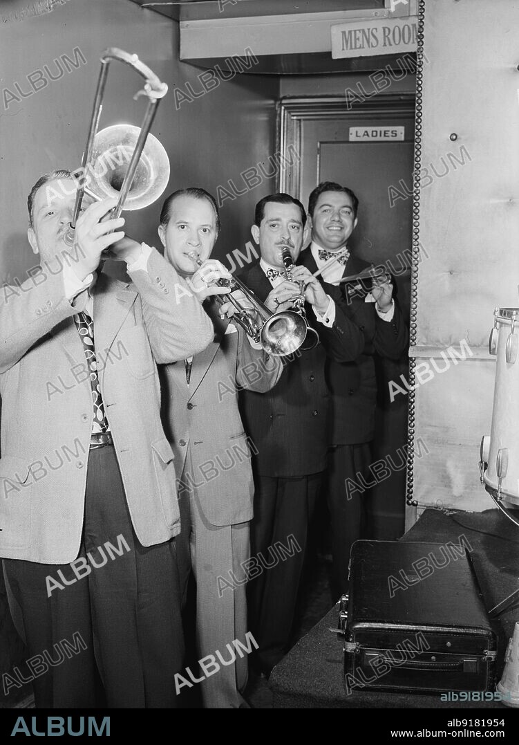 WILLIAM PAUL GOTTLIEB. Portrait of George Brunis and Tony Parenti, Jimmy Ryan's (Club), New York, N.Y., ca. Aug. 1946.