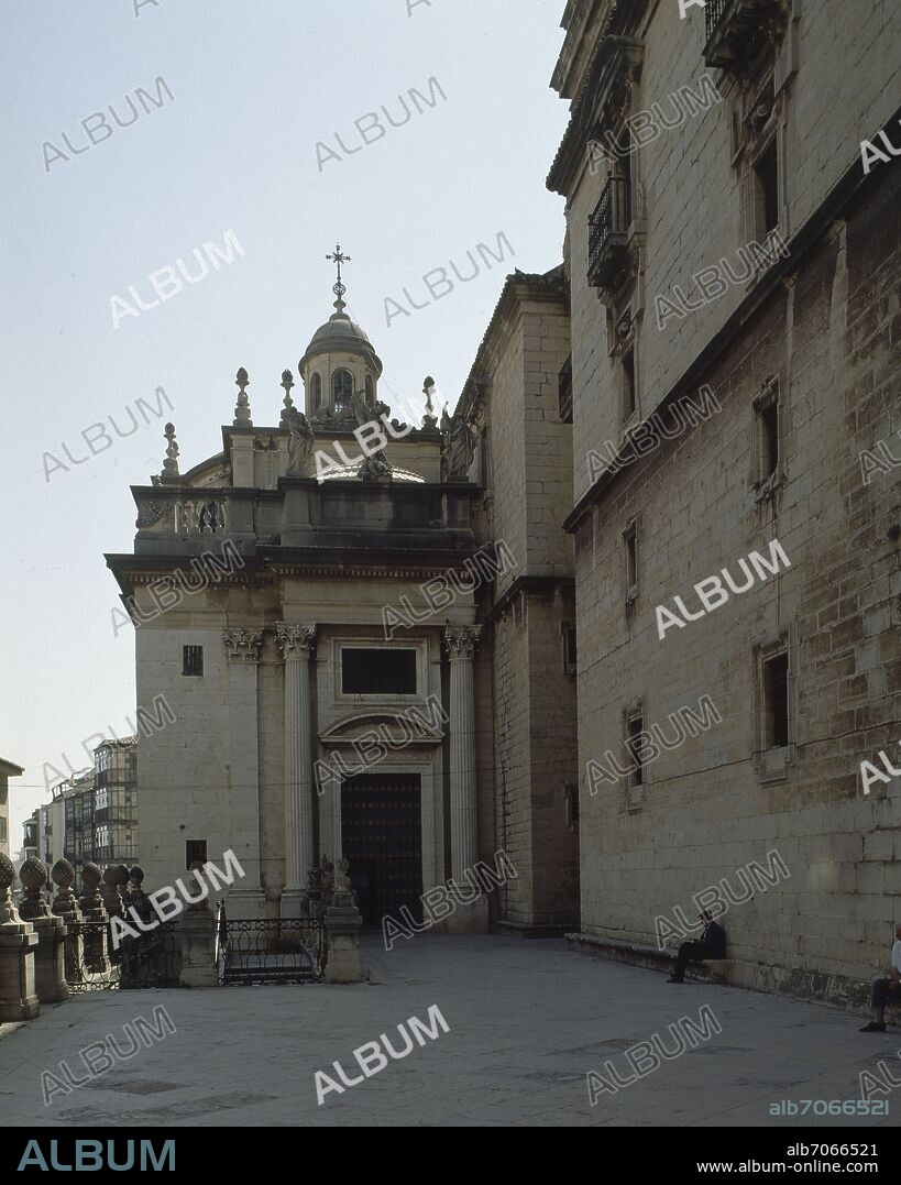VENTURA RODRIGUEZ (1717-1785). FACHADA DE LA IGLESIA DEL SAGRARIO.