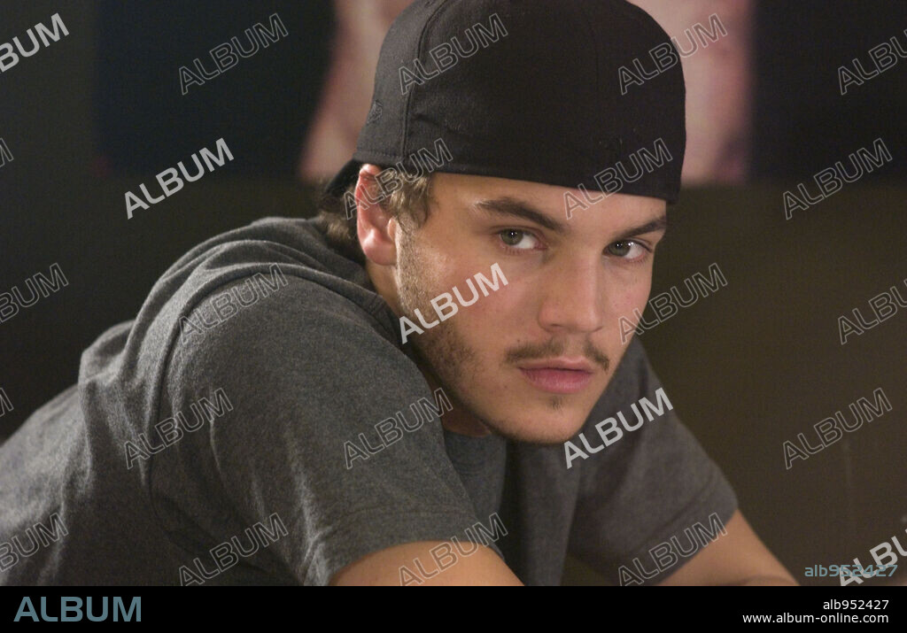 EMILE HIRSCH in ALPHA DOG, 2006, directed by NICK CASSAVETES. Copyright NEW LINE CINEMA / MICHAELS, DARREN.