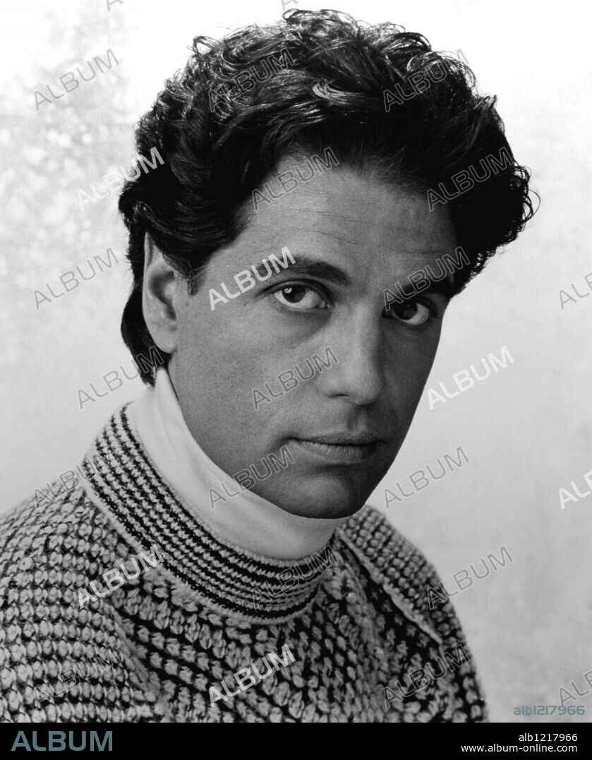 CHRIS SARANDON en NOCHE DE MIEDO, 1985 (FRIGHT NIGHT), dirigida por TOM HOLLAND. Copyright COLUMBIA PICTURES.