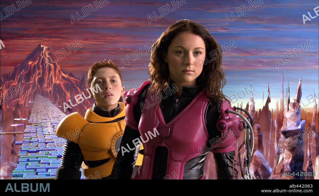 ALEXA VEGA and DARYL SABARA in SPY KIDS 3-D: GAME OVER, 2003, directed by ROBERT RODRIGUEZ. Copyright DIMENSION FILMS.