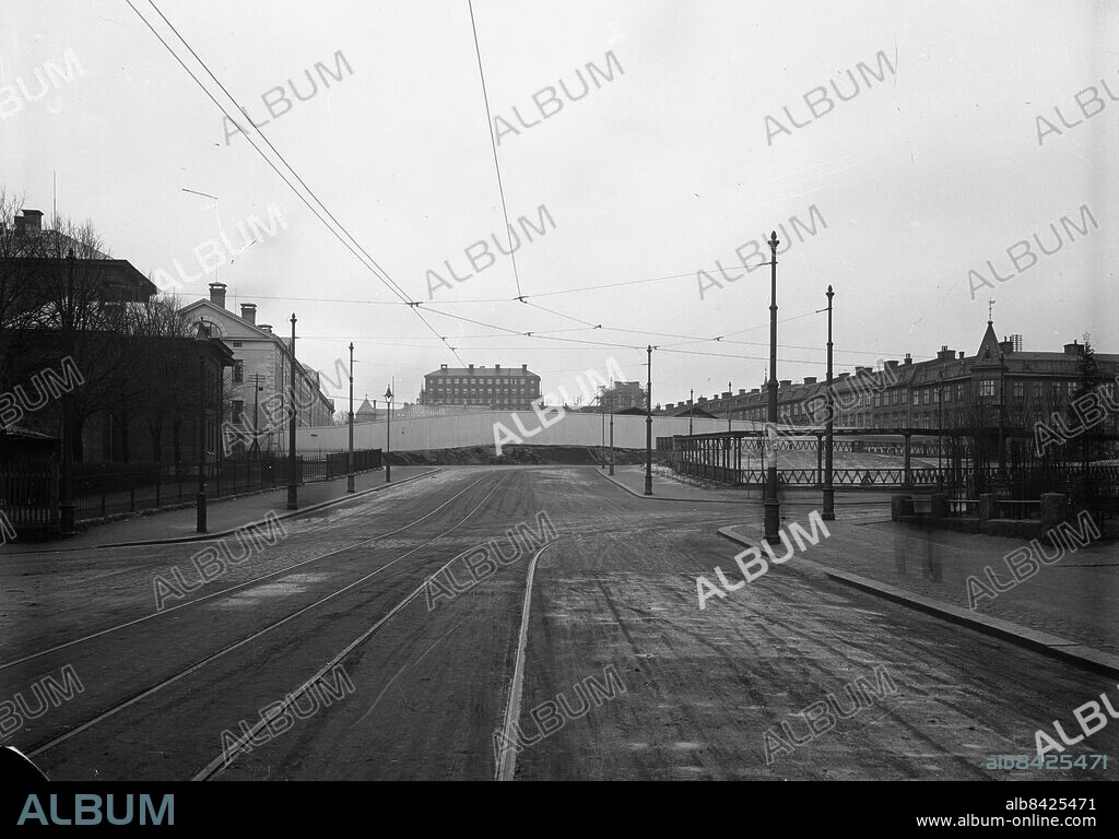 Göteborg 1926-01-05 - Aschebergsgatan upp mot Landala Torg / Kapellplatsen - Chalmers rakt fram och Vasa sjukhus (Bracka) till vänster *** Local Caption *** Krep KT 03081029-024.jpg. KAMERAREPORTAGE.