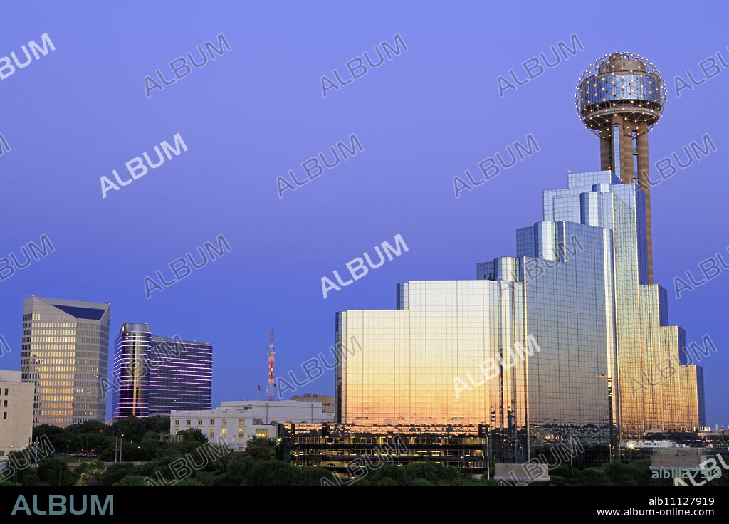 Reunion Tower, Dallas, Texas, United States of America, North America.