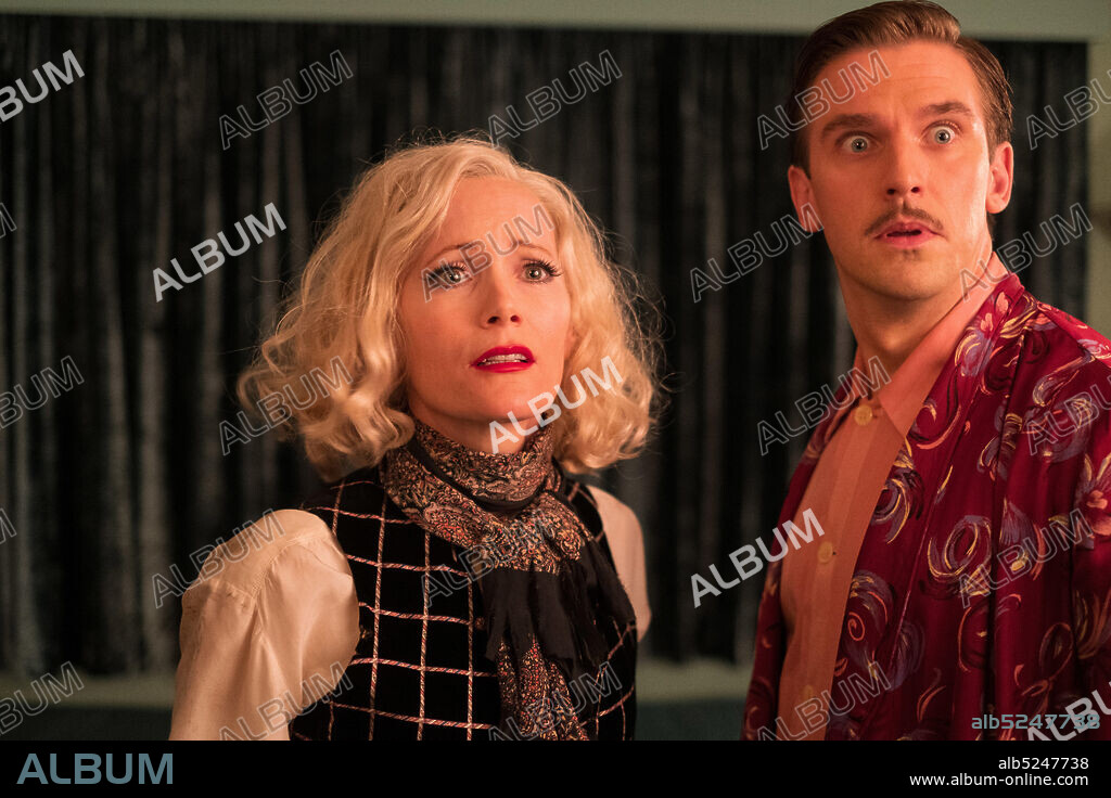 DAN STEVENS und LESLIE MANN in BLITHE SPIRIT, 2020, unter der Regie von EDWARD HALL. Copyright Fred Films / Powderkeg Pictures / Align.