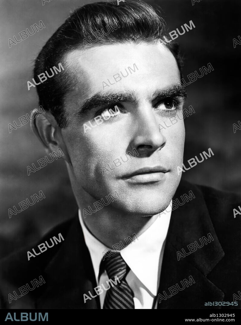 SEAN CONNERY en BRUMAS DE INQUIETUD (ANOTHER TIME, ANOTHER PLACE, 1958), dirigida por LEWIS ALLEN. Copyright PARAMOUNT PICTURES.
