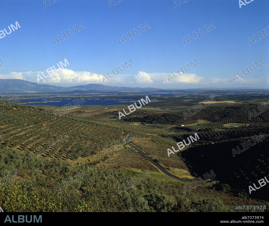 PANTANO DE GABRIEL Y GALAN.