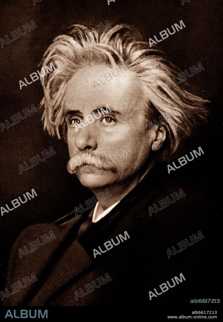 Edvard Hagerup Grieg (1843-1907), compositor y pianista noruego del período romántico. Hacia 1900.
