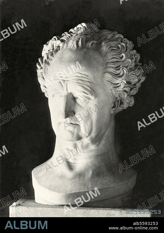 Goethe, Johann Wolfgang von Frankfurt a. M. 28.8.1749 - Weimar 22.3.1832. Colossal bust. Sculpture, 1829/31, by Pierre Jean David d'Angers (1788-1856). Marble, height 85cm. Dresden, Saxon State Library.