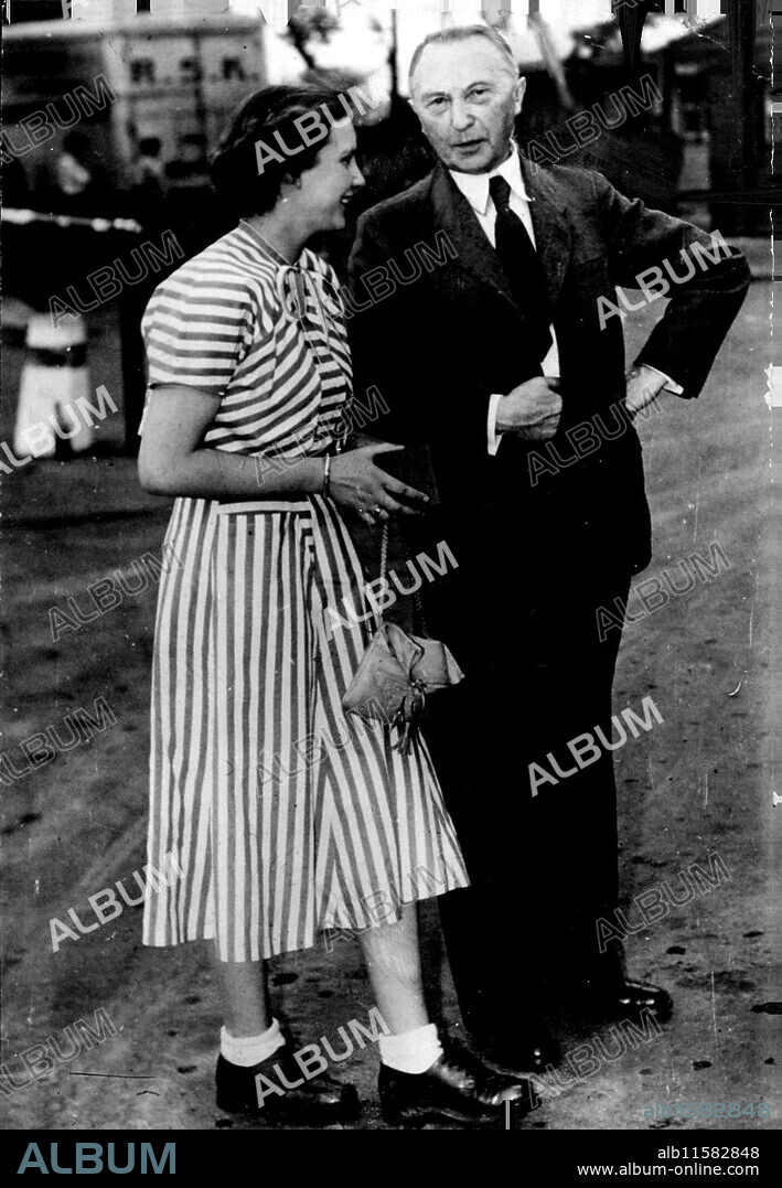 German Chancellor On Holiday: Dr. Konrad Adenauer, Federal German Chancellor, with his daughter Charlotte, recuperating in Switzerland after his recent illness. July 24, 1950. (Photo by Sports & General Press Agency Ltd.).