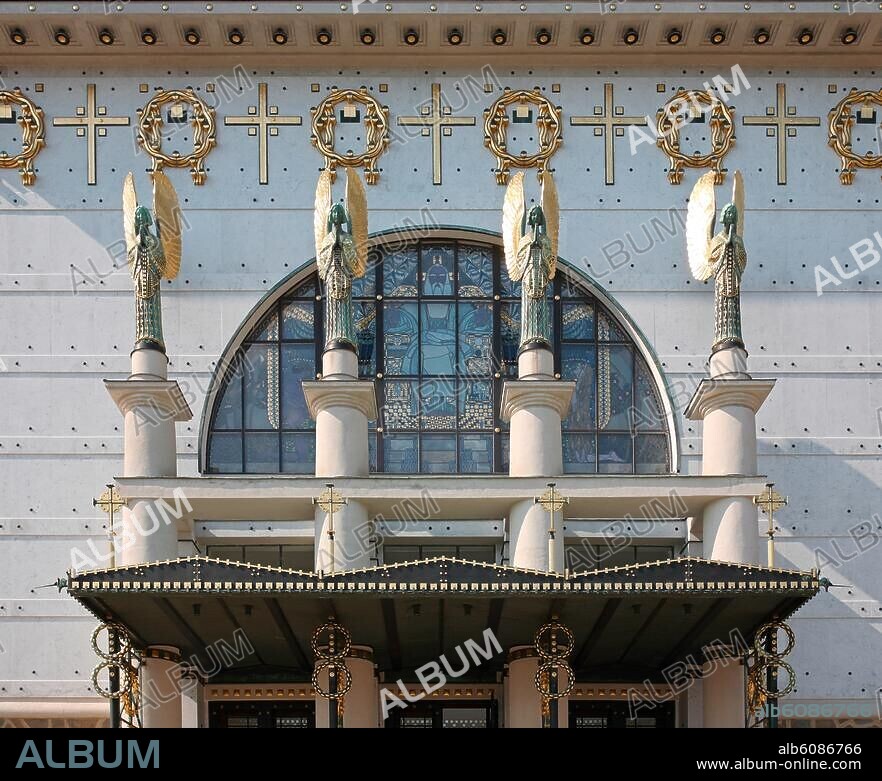 Vienna (Austria), 14th Bezirk; Church on Steinhof; Baumgartner Höhe 1 (St.Leopold; built 1904-1907; architect: Otto Wagner).-View of the south portal with four figures of angels.-Photo, no date.