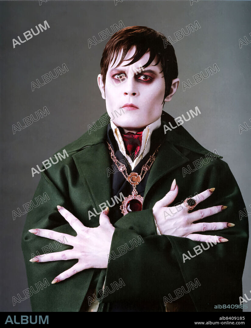 JOHNNY DEPP in DARK SHADOWS, 2012, directed by TIM BURTON. Copyright WARNER BROS. PICTURES.