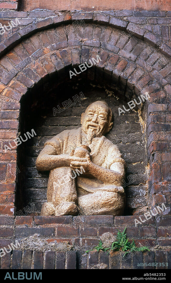 The Nanfeng Ancient Kilns, situated in Shiwan, a subdistrict of Foshan, date from the Ming Dynasty (1368 - 1644). Ceramics are reputed to have been produced in the Shiwan area for more than 5000 years. Foshan dates back to the 7th century CE and has been famous for its ceramics, porcelain and pottery industry since the Song Dynasty (960 - 1276 CE). It is also famous for its martial arts. It contains numerous Wing Chun schools where many come to train and spar.