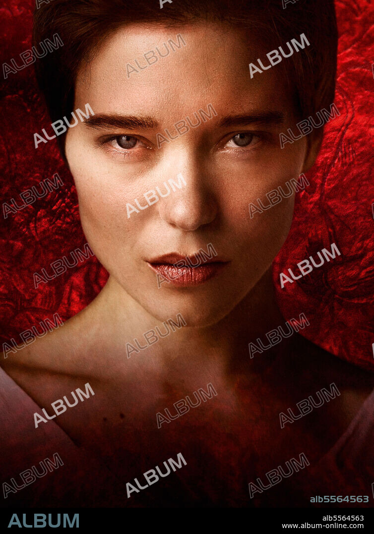 LEA SEYDOUX in CRIMES OF THE FUTURE, 2022, directed by DAVID CRONENBERG. Copyright SERENDIPITY POINT FILMS.