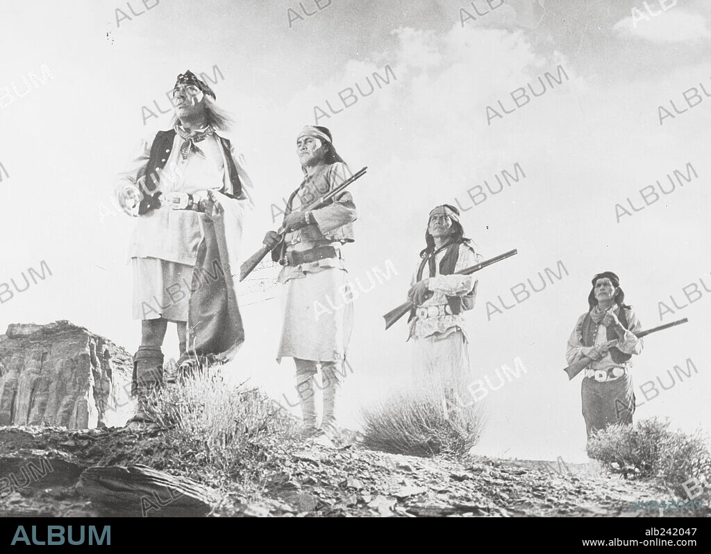 MIGUEL INCLAN en FORT APACHE, 1948, dirigida por JOHN FORD. Copyright RKO RADIO.