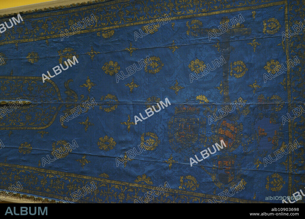 Pennant from the Battle of Lepanto. Naval battle which took place on 7 October 1571 between the Holy League (coalition of Catholic countries) and the Ottoman Empire. Silk damask and painting, ca. 1571. Detail. Museum of Santa Cruz. Toledo. Spain. (On loan, Toledo Cathedral).
