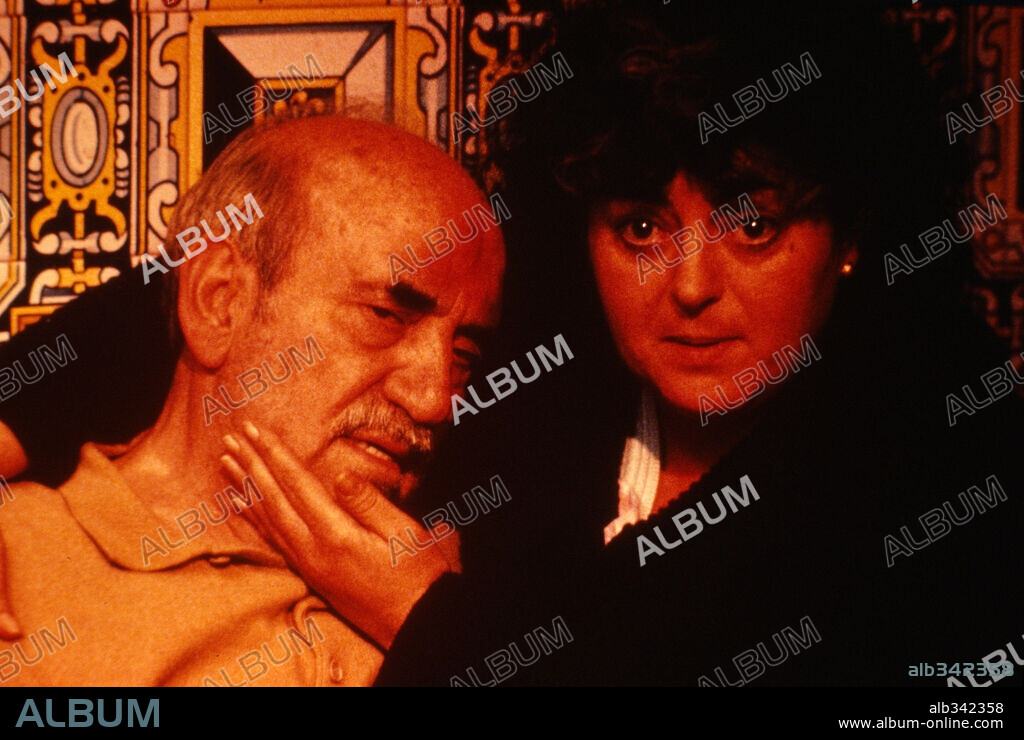 AMPARO MORENO y ANTONIO FERRANDIS en PUTA MISERIA!, 1989, dirigida por VENTURA PONS. Copyright ELS FILMS DE LES RAMBLES.