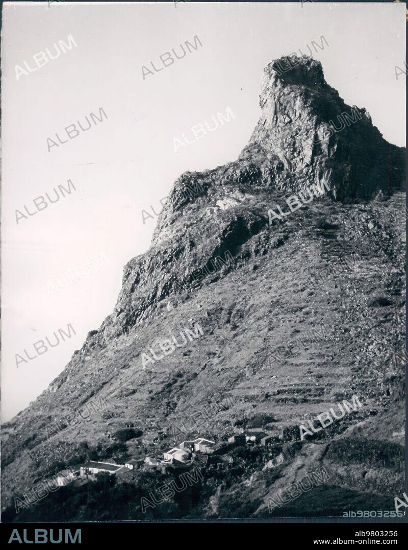 1960. El "Roque de las Animas".