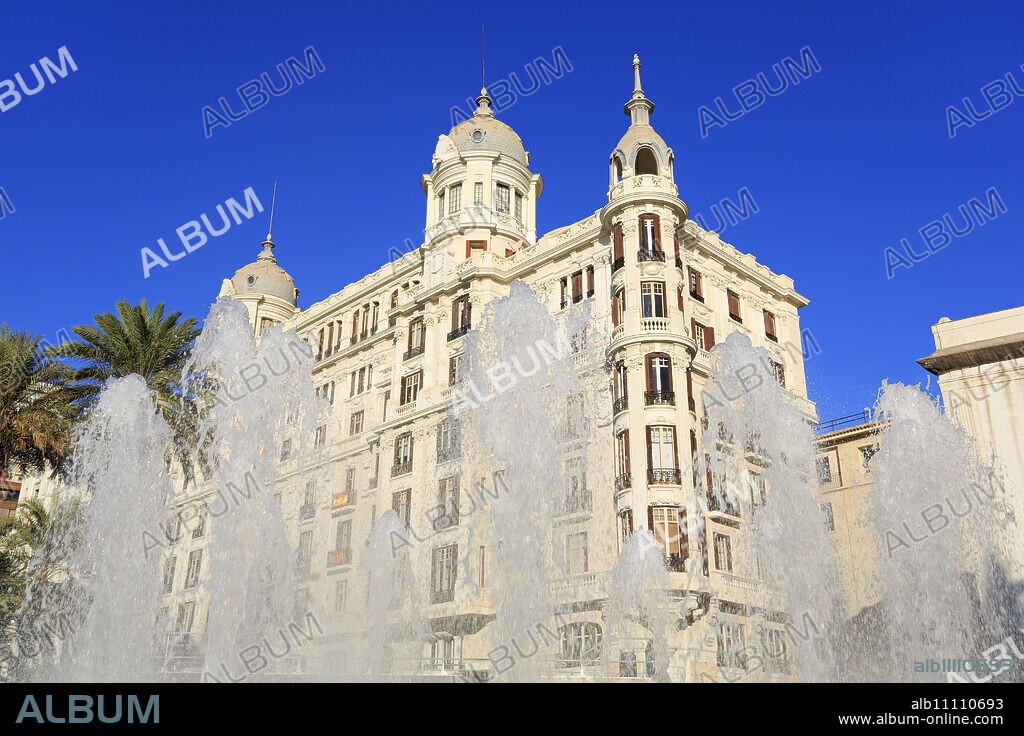 Casa Carbonell, Esplanade de Espana, Alicante, Spain, Europe.
