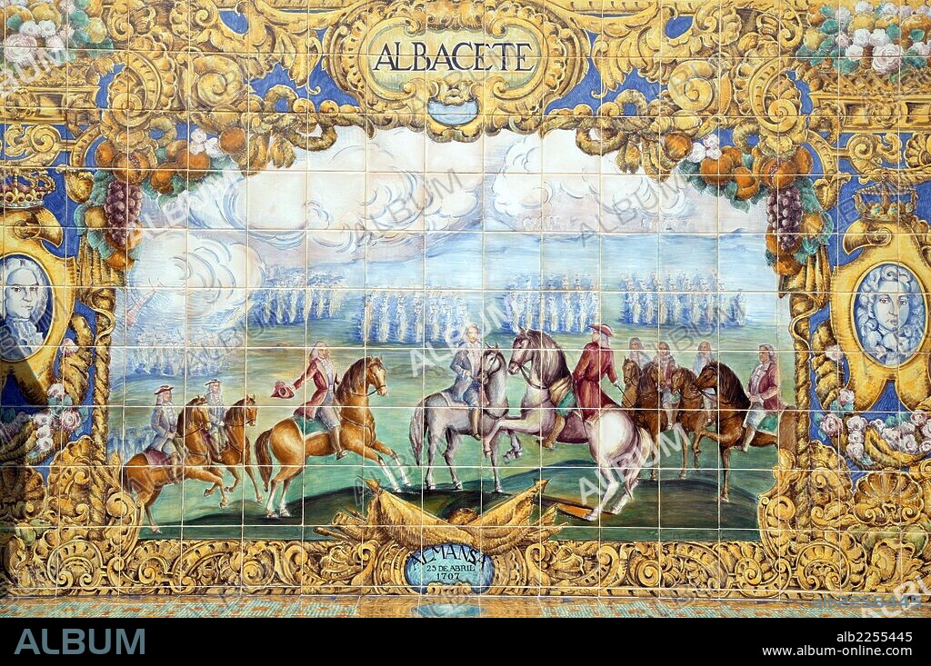 BATALLA DE ALMANSA. LAS TROPAS DE FELIPE V MANDADAS POR EL DUQUE BERWICK SE ENFRENTARON A LAS DEL ARCHIDUQUE CARLOS , EL 25 DE ABRIL 1707. REINADO DE FELIPE V. AZULEJOS DE LA PLAZA DE ESPAÑA DE SEVILLA.