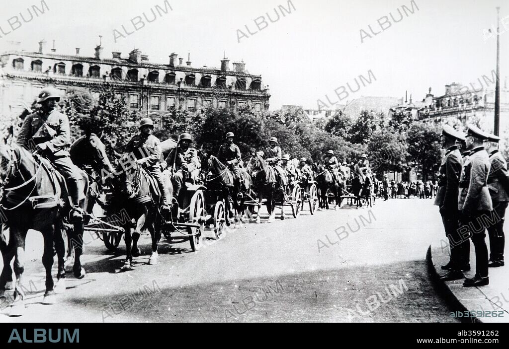 Photograph of Fedor von Bock (1880 - 1945), German field marshal reviews troops at the Etoile, Paris, during the Invasion of France in 1940 in World War Two. Dated 20th Century.