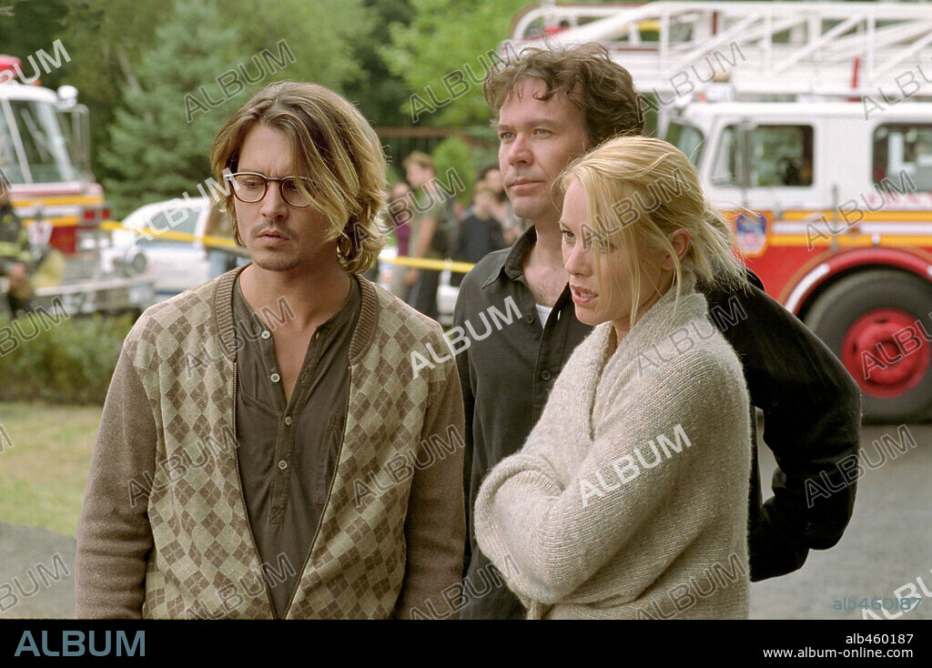 JOHNNY DEPP, MARIA BELLO und TIMOTHY HUTTON in SECRET WINDOW, 2004, unter der Regie von DAVID KOEPP. Copyright COLUMBIA PICTURES / WENK, JONATHAN.