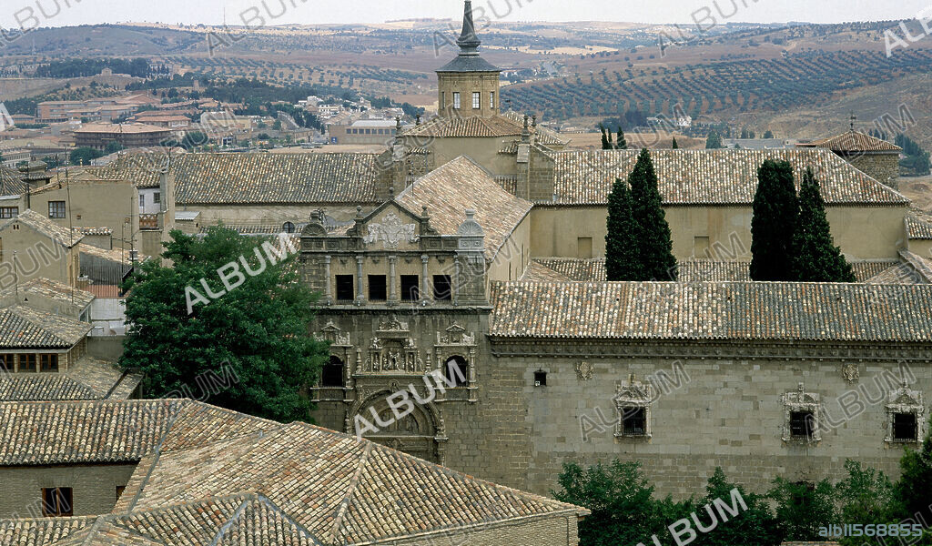 ENRIQUE EGAS (1455-1534). EXTERIOR-HOSPITAL DE SANTA CRUZ-ARQUITECTURA PLATERESCA.