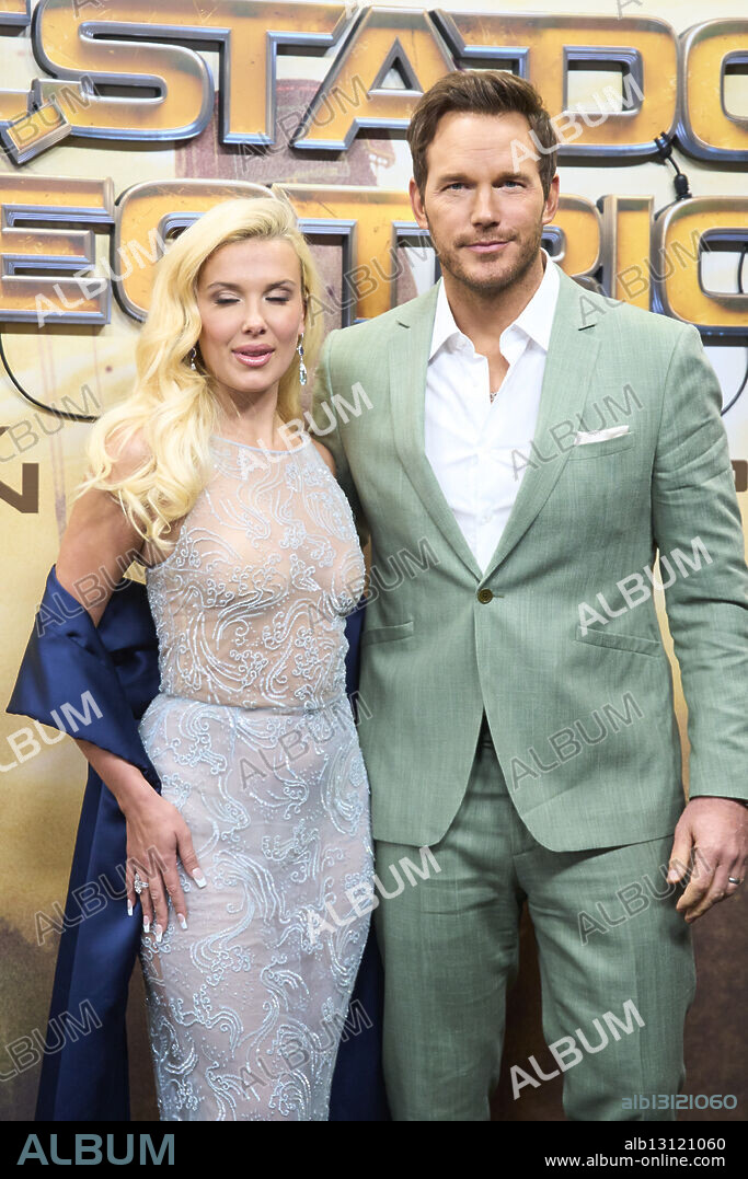 Millie Bobby Brown, Chris Pratt attends 'The Electric State' European Premiere at Callao Cinema on February 27, 2025 in Madrid, Spain.