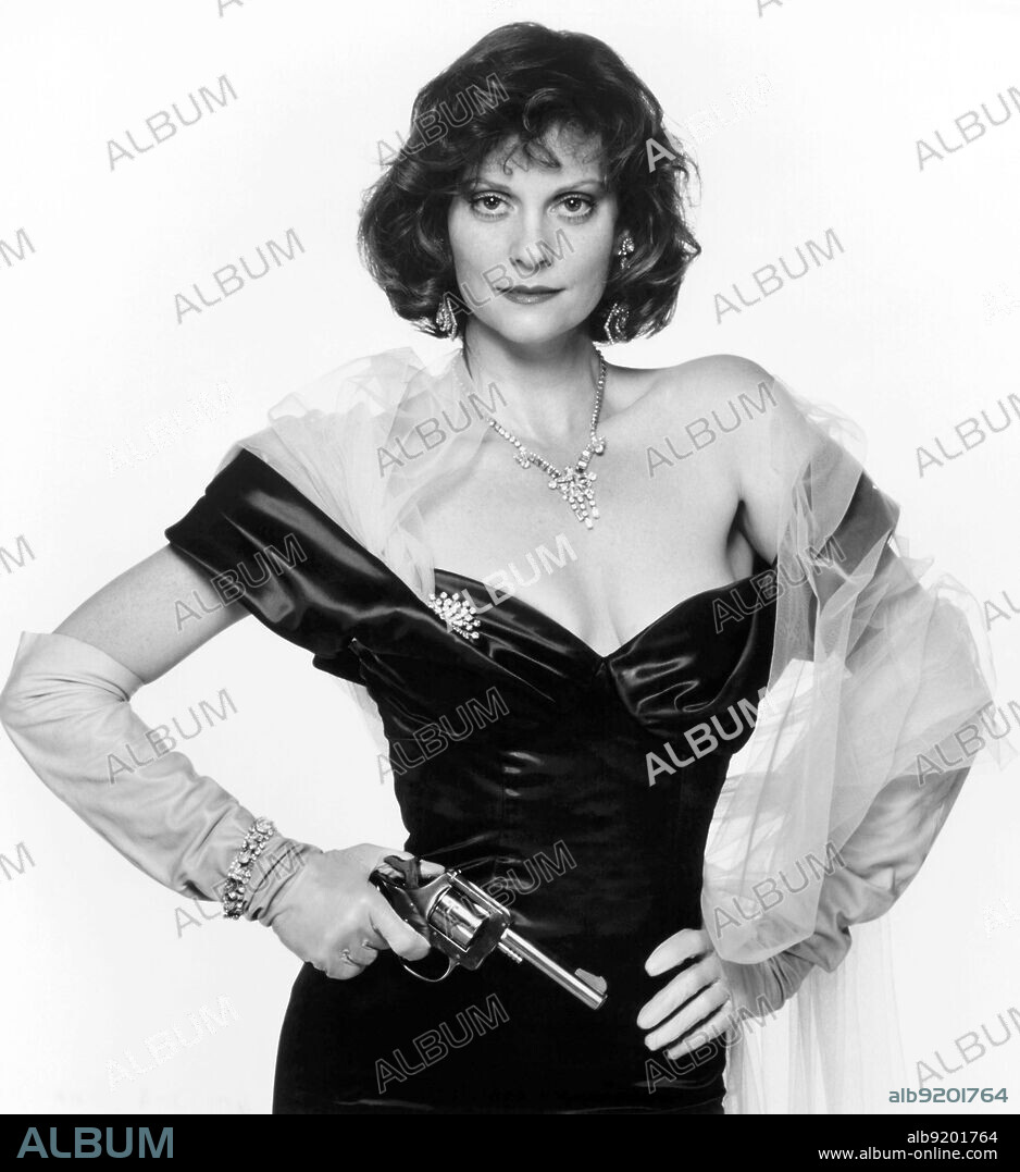LESLEY ANN WARREN en JUEGO DE LA SOSPECHA, EL-CLUEDO, 1985 (CLUE), dirigida por JONATHAN LYNN. Copyright PARAMOUNT PICTURES.