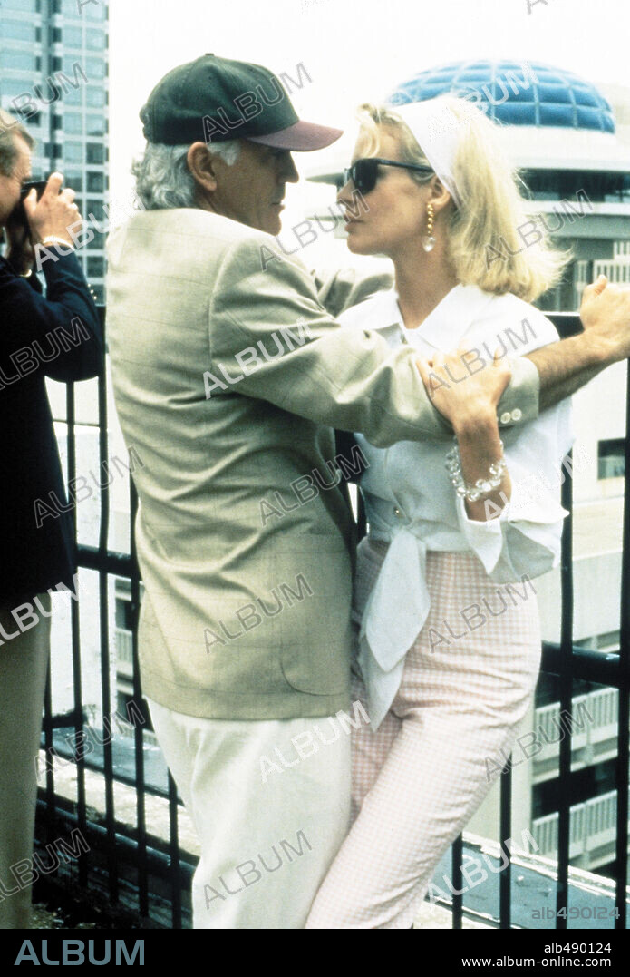 KIM BASINGER and TERENCE STAMP in THE REAL MCCOY, 1993, directed by RUSSELL MULCAHY. Copyright CAPELLA INTERNATIONAL.