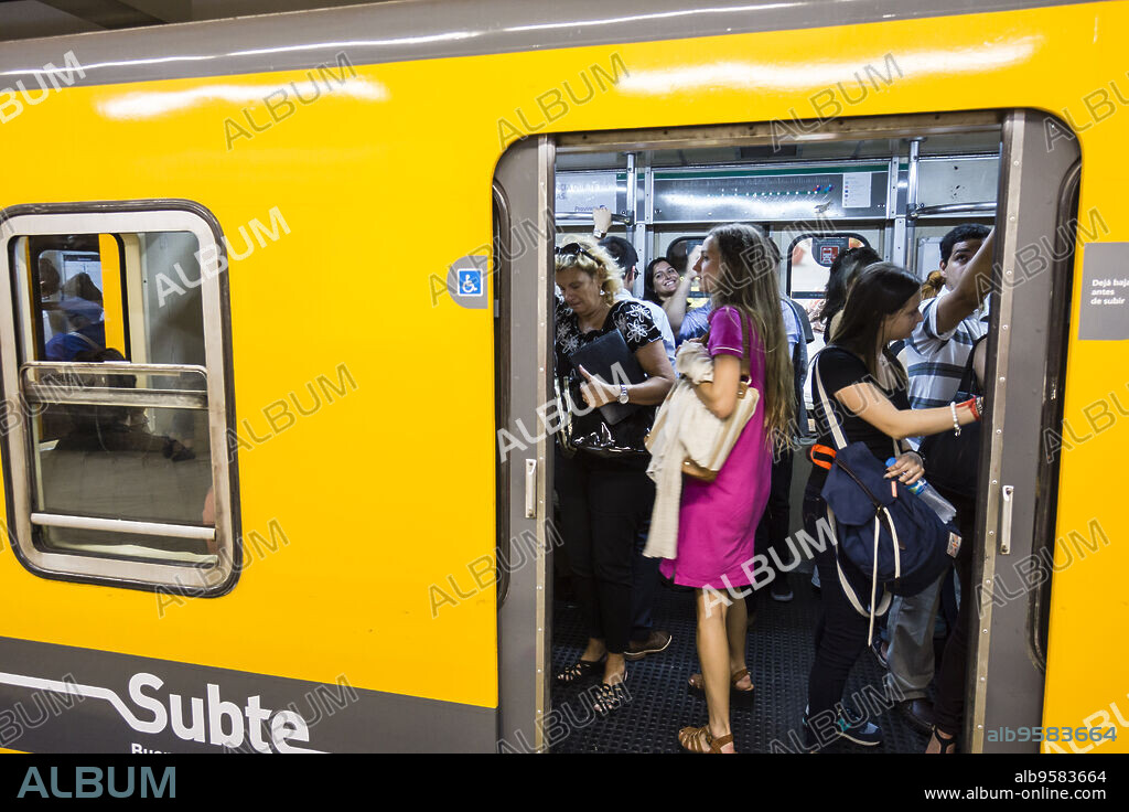 metro de Buenos Aires, Subte, republica Argentina, cono sur, South America.