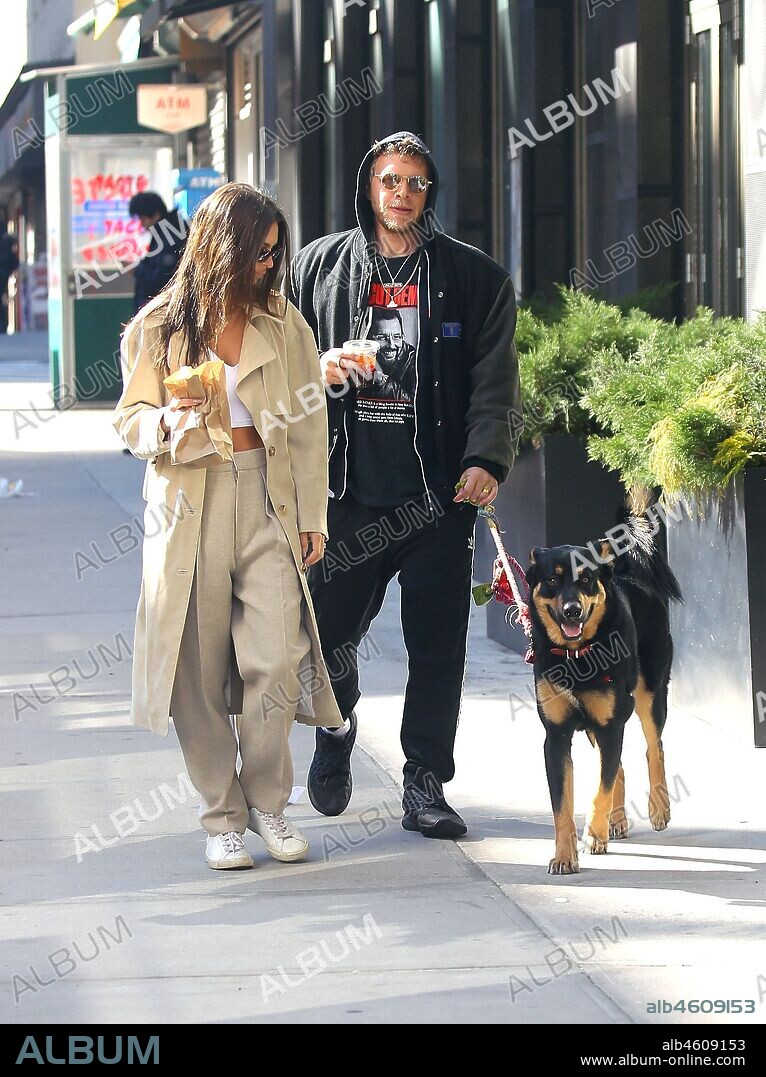 February 18, 2020, New York, New York, United States: Emily Ratajkowski and Sebastian Bear-McClard walk their dog Colombo in the East Village on February 17 2020 in New York City. 18/02/2020