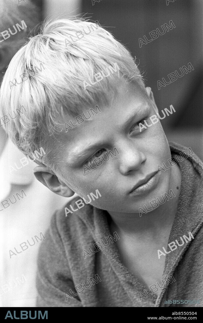 VI PÅ SALTKRÅKAN TV-serie av Astrid Lindgren i regi av Olle Hellbom Sänt första gången 1964-01-18 Björn Söderbäck i rollen som Johan Inspelningsbilder juli 1963 RIR 16899 sv/v neg Foto: Ulf Stråhle / SVT / Kod: 5600 persons: BJÖRN SÖDERBÄCK sites: SVERIGE.