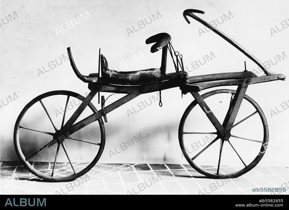 Drais, Karl von, 1785 - 1851, German inventor, who invented the Laufmaschine ("running machine"), also later called the velocipede,  the draisine (English), nicknamed the dandy horse. Height adjustable draisine which belonged to Duke Reuttner von Weil, 1817. Photo. Nuremberg, German National Museum.