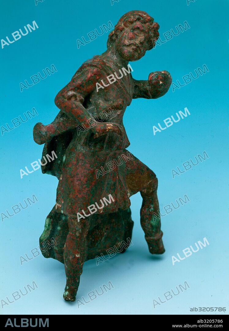 ESTATUA DE ULISES EN BRONCE. ROMANO. ESCULTURA. AJUAR.(DEPOSITO: MUSEO ARQUEOLOGICO PROVINCIAL DE CORDOBA).