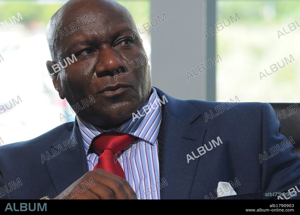 VING RHAMES en LA CARRERA DE LA MUERTE 2, 2010 (DEATH RACE 2), dirigida por ROEL REINE. Copyright MOONLIGHTING FILMS.
