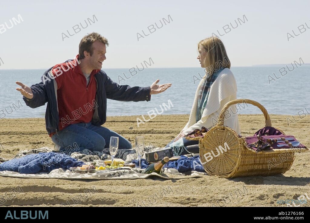 NATALIE ZEA y THOMAS JANE en HUNG, 2009, dirigida por DANIEL ATTIAS. Copyright E1 ENTERTAINMEN/HOME BOX OFFICE/TENNESSEE WOLF PACK / HODES, CHUCK.