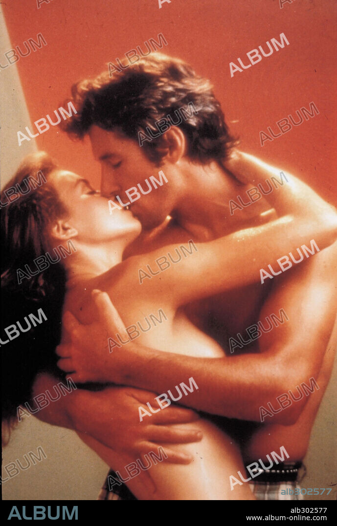 RICHARD GERE y VALERIE KAPRISKY en VIVIR SIN ALIENTO, 1983 (BREATHLESS), dirigida por JIM MCBRIDE. Copyright ORION PICTURES.
