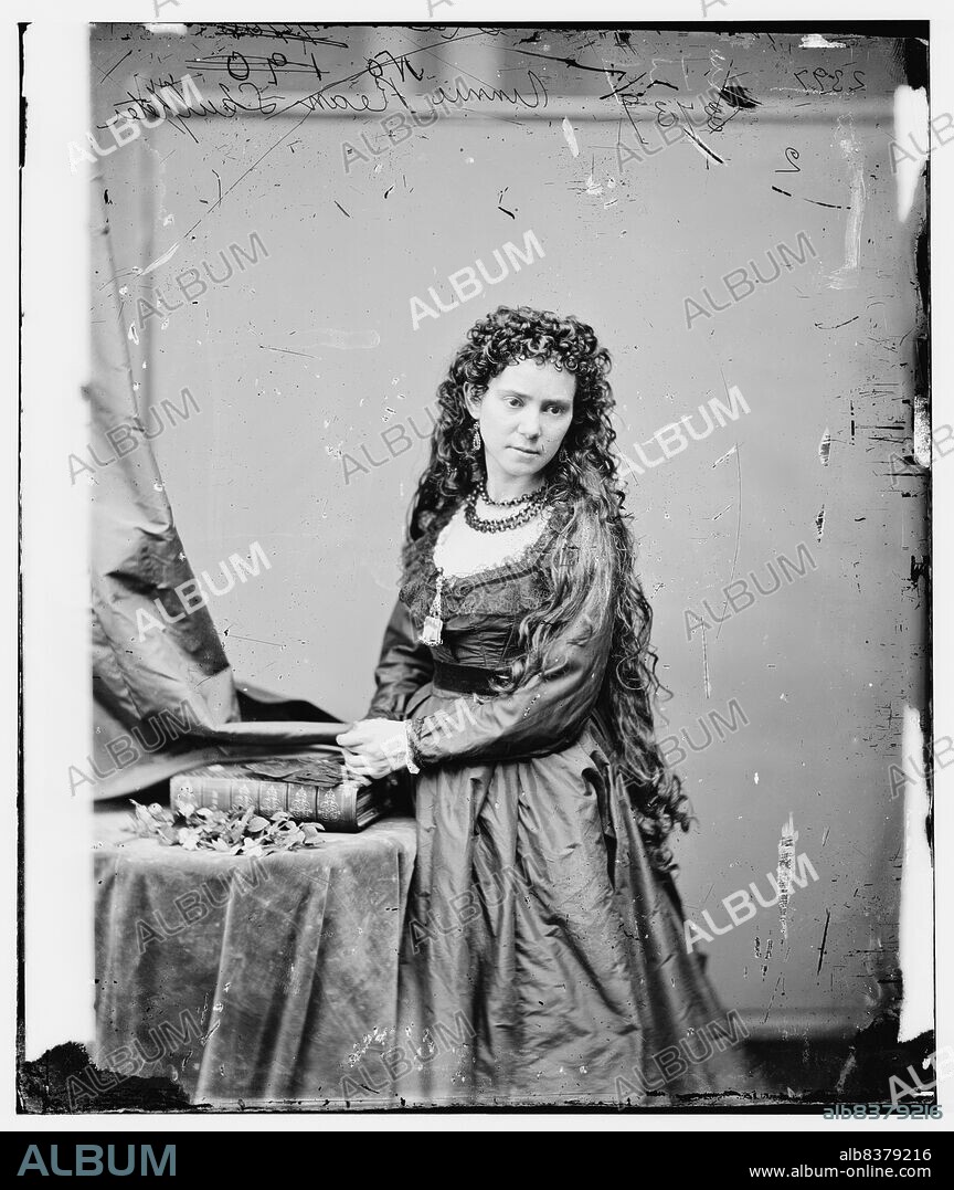 Vinnie Ream (Hoxie), ca. 1870. [Artist, sculptor].