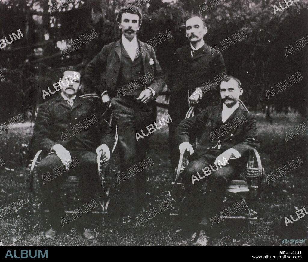 FILM HISTORY: BIOGRAPH STUDIOS, 1896-1915. Founders of the American Mutoscope and Biograph Company, the first company in the United States devoted entirely to film production and exhibition. From left to right: H.N.Marvin, William Kennedy Laurie Dickson, Herman Casler and E.B.Koopman. Members of the K.M.C.D. sindicate. Picture taken the 22 September 1895 (launching year) at Canastota, New York.