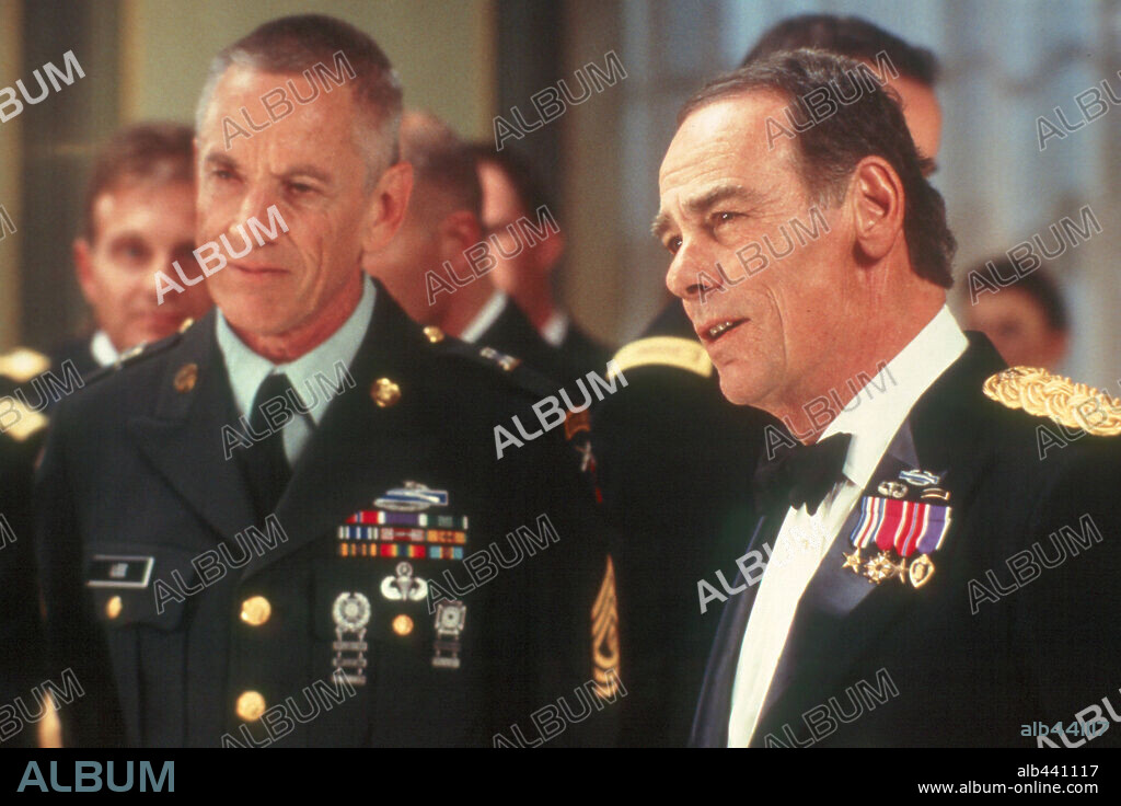 DEAN STOCKWELL and SCOTT GLENN in BUFFALO SOLDIERS, 2001, directed by GREGOR JORDAN. Copyright MIRAMAX.