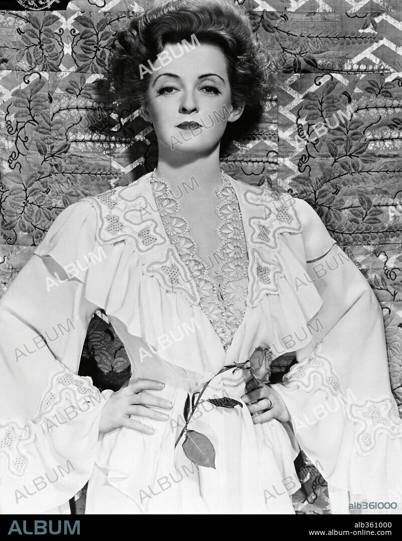 BETTE DAVIS in THE LITTLE FOXES, 1941, directed by WILLIAM WYLER. Copyright RKO/SAMUEL GOLDWYN / SCOTT, NED.