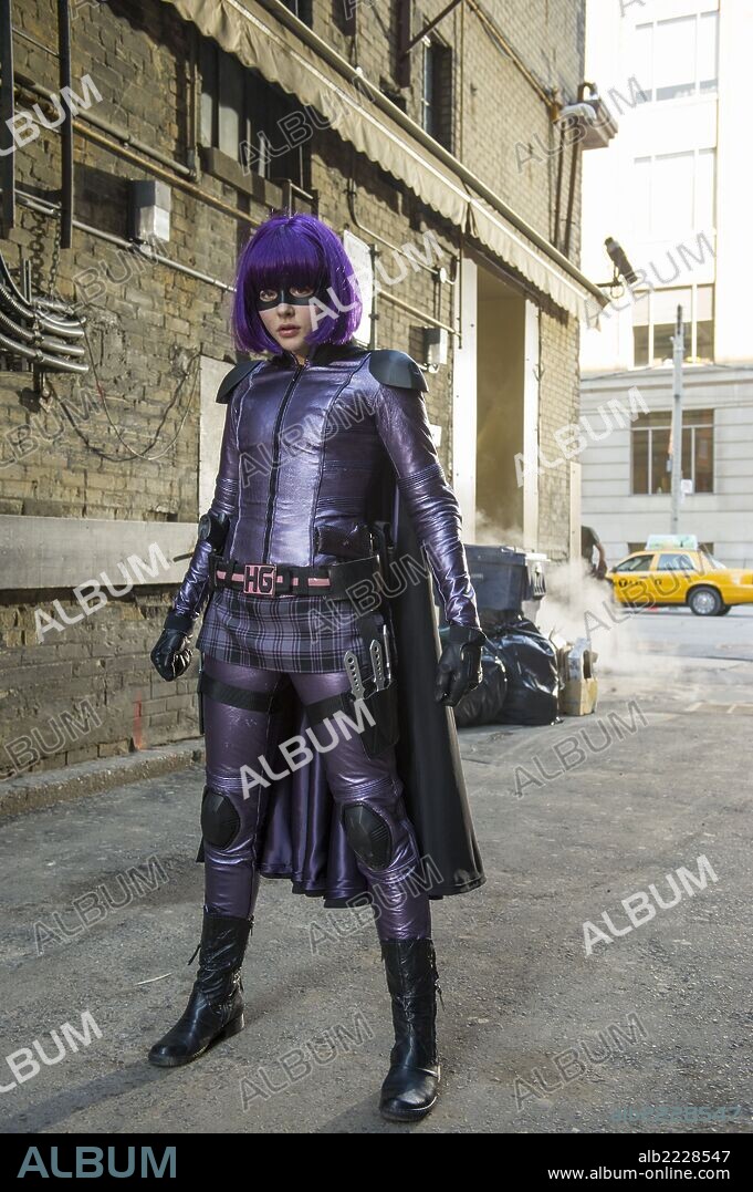 CHLOE GRACE MORETZ en KICK-ASS 2, CON UN PAR, 2013 (KICK-ASS 2), dirigida por JEFF WADLOW. Copyright MARV FILMS/PLAN B ENTERTAINMENT.